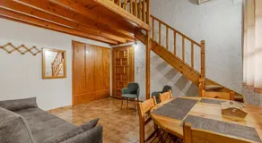 Sophia's maisonette 1 - Image 2