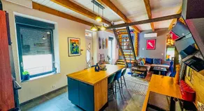 Loft Modern avec Jardin Piscine et Pool House - Image 3