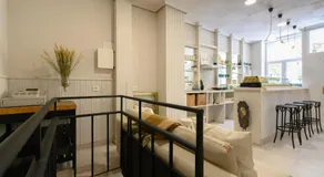 PVB40 - Loft creativo con barra y estilo único moderno - Image 3