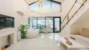 Namhae Elsia Pet Pool Villa Pension - Image 2