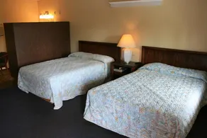 Portland Value Inn and Suites - Image 3