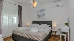 Holiday house Marijan with private pool and barbecue - by TA Leut - Image 2