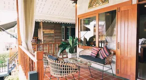 Buri Gallery House - Image 5