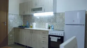 Aster Apartments - Image 2