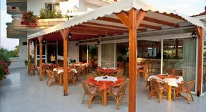 Aphrodite Apartments - Image 5