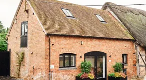 Farm stay close to Shakespeare's Stratford-upon-Avon - Image 2