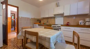 Schöne Ferienwohnung mit Terrasse, Grill und Garten | Haustiere erlaubt - Image 4
