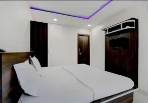 Nakshatra Lodge - Image 2