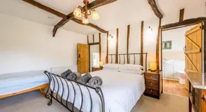 5 Bed in Marhamchurch oc-h34744 - Image 2