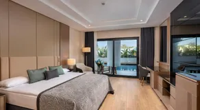 Miracle Resort Hotel - Image 2
