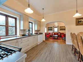 Finest Retreats - The Onibury - Image 3