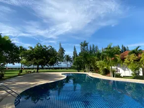 Sailom Resort Bangsaphan - Image 5