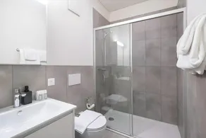 Lugano Apartments - Image 4
