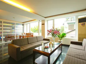 Hue Serene Shining Hotel & Spa - Image 2