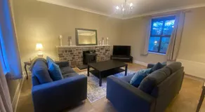 Foxs Farmhouse - Image 2