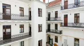 Palace Bulevard Inn - Image 4