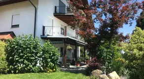 Merveilleux appartement de vacances avec barbecue, terrasse et jardin | Vue montagne - Image 3