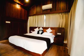 Wood Panda Luxury Resort Wayanad - Image 2