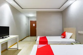 OYO Peach blossom island Hotel - Image 5