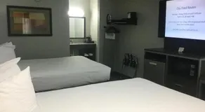 Muskogee Inn and Suites - Image 2