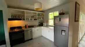 Beautiful Villa - Image 4