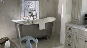 The Twelve Oaks Bed & Breakfast - Image 5