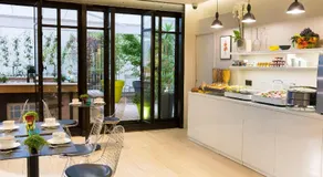 Cler Hotel - Image 2