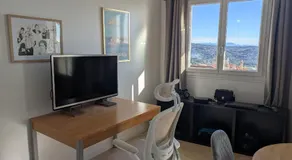 Appartement avec vue sur Grasse et home cinéma - Image 3