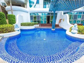 Coral Hotel Sanya Wuzhizhou Island - Image 2