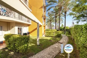 BnB Homes Apartment with cozy Terrace & 2 Swimming pools near the heart city - Image 5