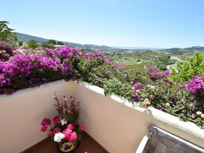 Villa mit Garten, Terrasse und Grill | Naturblick - Image 2