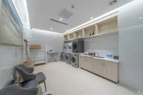 Atour Hotel Tianshui Shoth High-Speed Railway Xihuang Avenue - Image 5
