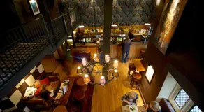The Broadway Hotel - Image 3