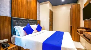 NEW ROYAL LODGE - Image 2