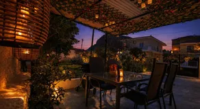 Nafplio Cottage-Grandma's Yard - Image 2