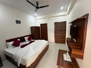 Hotel Greet Inn - Image 5