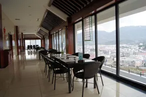 Weiyuan River International Hotel - Image 3