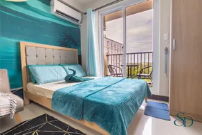 STAYS BY SUN DRIFT - Studio with Balcony/Pool Access/Netflix Prem/Disney+/Fast WIFI/CCLEX View - Image 2