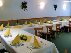 Hotel Garni zu Melchendorf - Image 2