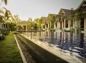 Thanawong Pool Villa - Image 2