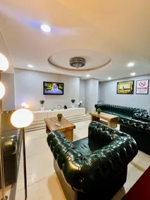 LAL HOTEL - Image 2