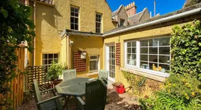 3 Castle Terrace - Image 4