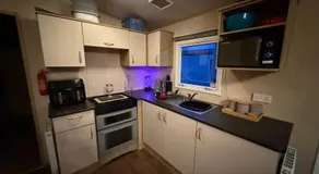 Lancaster Crescent Hot Tub Hideaway - Image 4