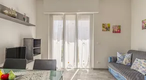 Loano Top Flat - Image 2