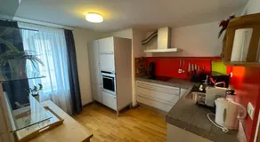 Guesthouse Mozart - Apartment House - Image 2