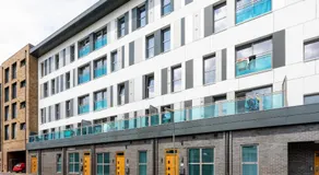 1 Bed Apartment - Redhill Central, Surrey, Gatwick #2 - Image 3