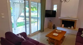 Nikolas home - Image 2