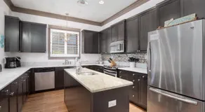 Four C's Retreat - Lavish Home with Private Boardwalk Access to the Beach - Image 5