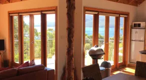 The Tree House - Image 2