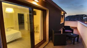 Natura Petit Hotel - Image 4
